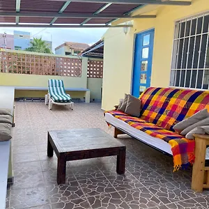 Habitación en casa particular Casa Kini En